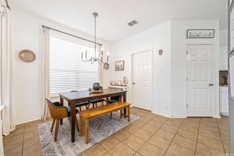 104 Yeager Circle Cibolo TX 78108