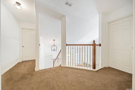 104 Yeager Circle Cibolo TX 78108