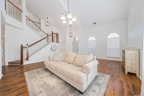 104 Yeager Circle Cibolo TX 78108