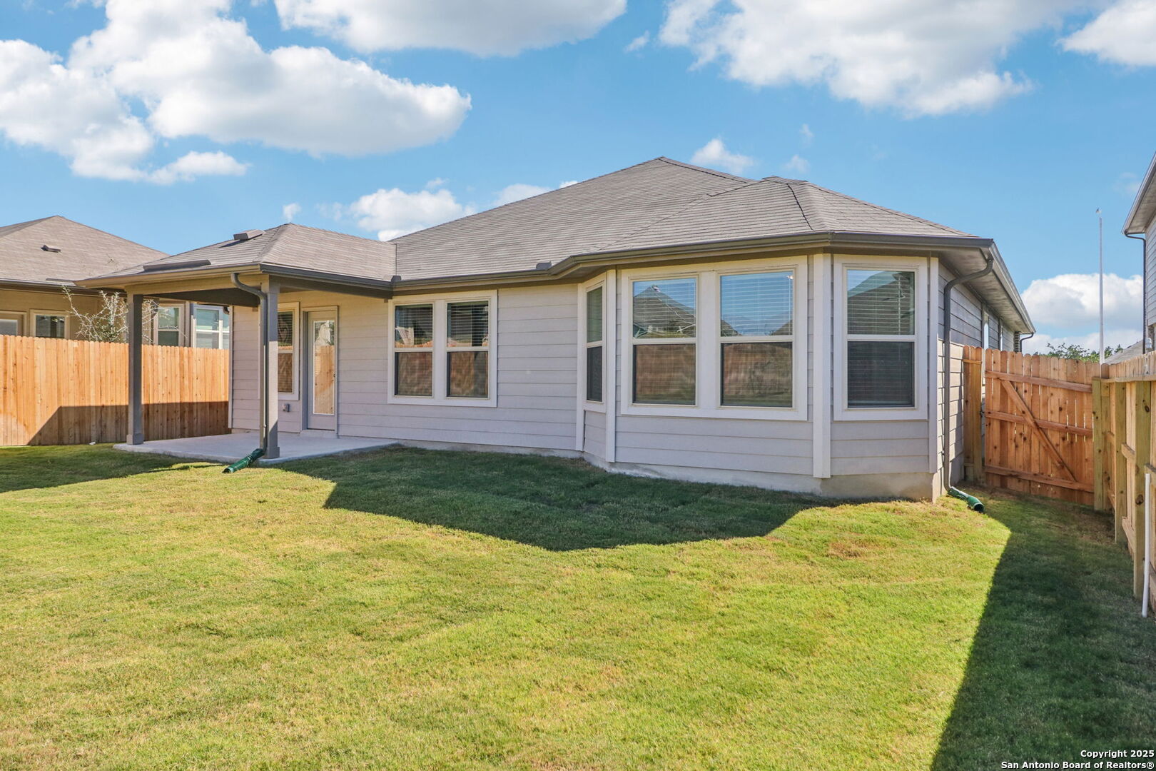 123 Shelton Pass Cibolo TX 78108