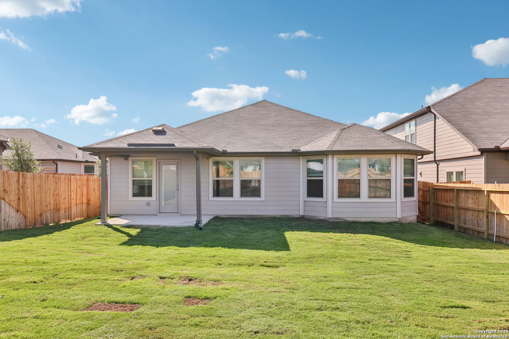 123 Shelton Pass Cibolo TX 78108