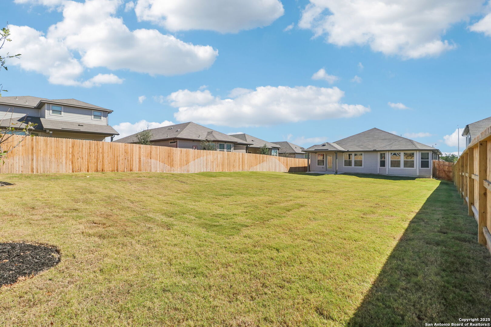 123 Shelton Pass Cibolo TX 78108
