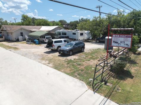 6764 Crestway San Antonio TX 78239