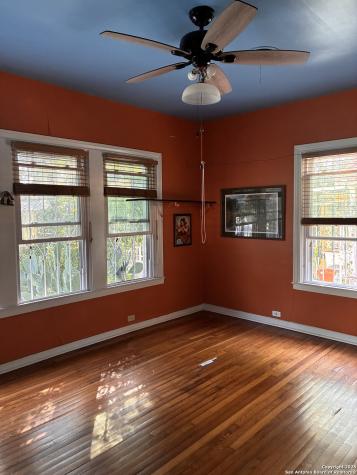 342 Alexander Hamilton San Antonio TX 78228