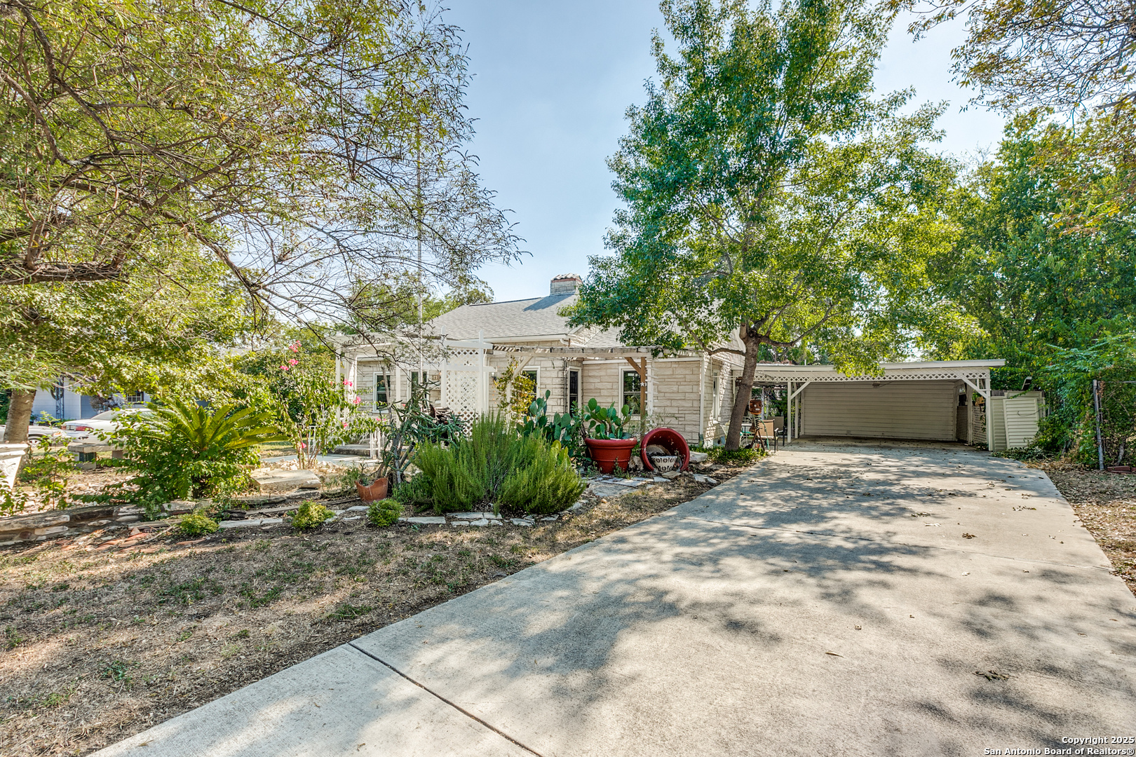 342 Alexander Hamilton San Antonio TX 78228