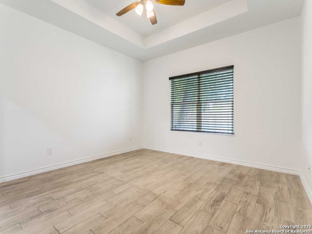 862 W Southcross San Antonio TX 78211