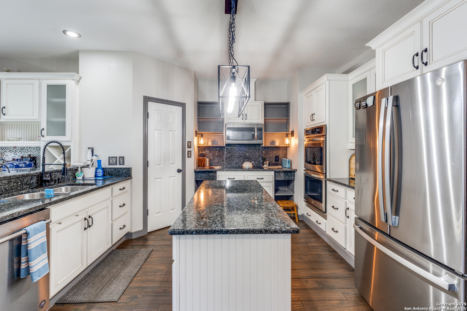 25867 Lewis Ranch Road New Braunfels TX 78132