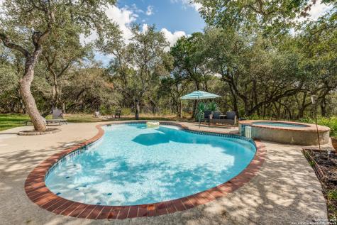 25867 Lewis Ranch Road New Braunfels TX 78132