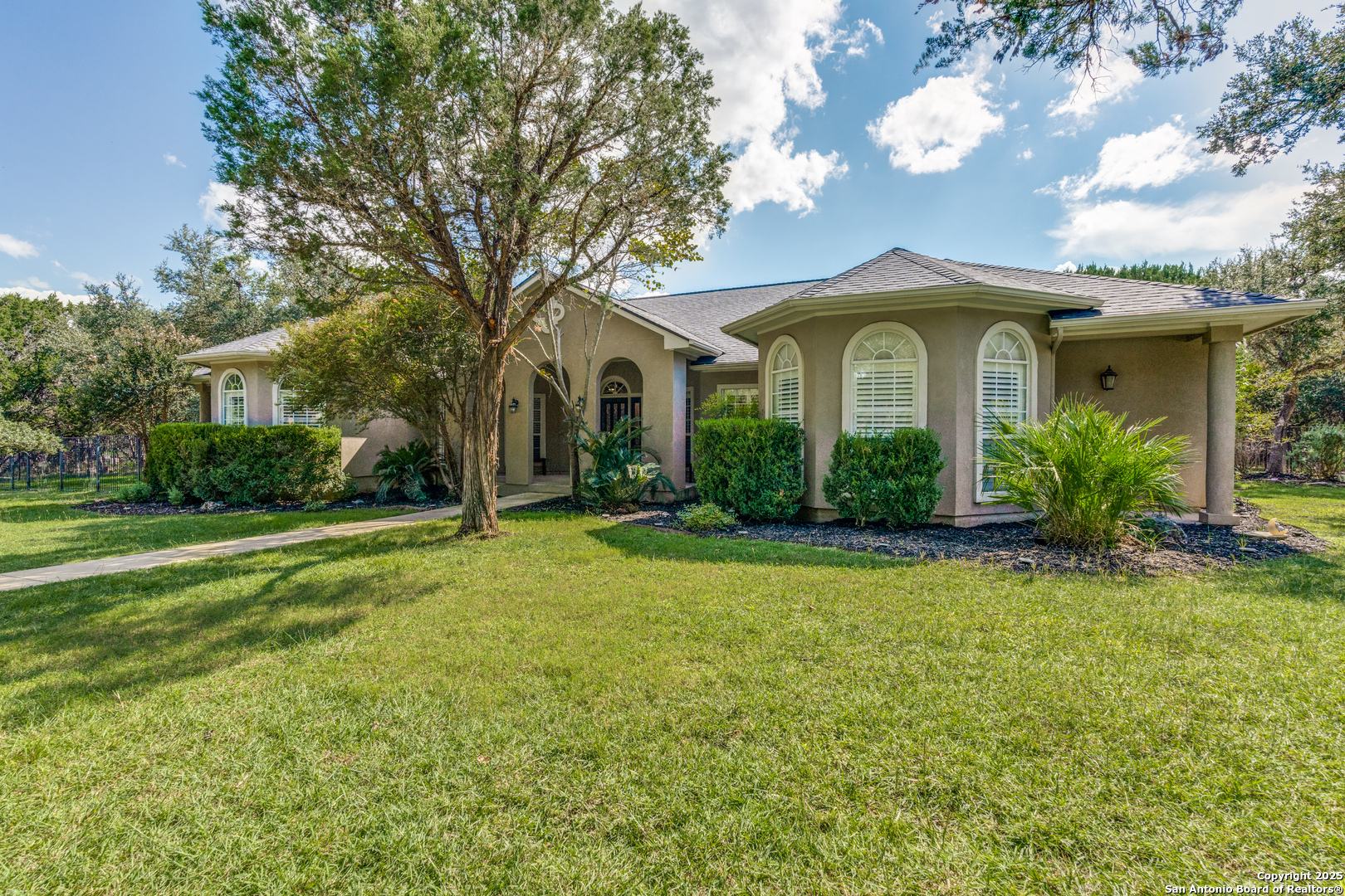 25867 Lewis Ranch Road New Braunfels TX 78132