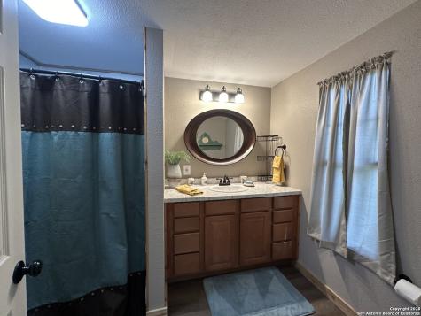 390 Galveston Street Bandera TX 78003