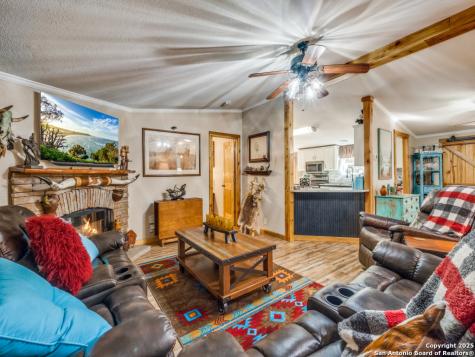 390 Galveston Street Bandera TX 78003