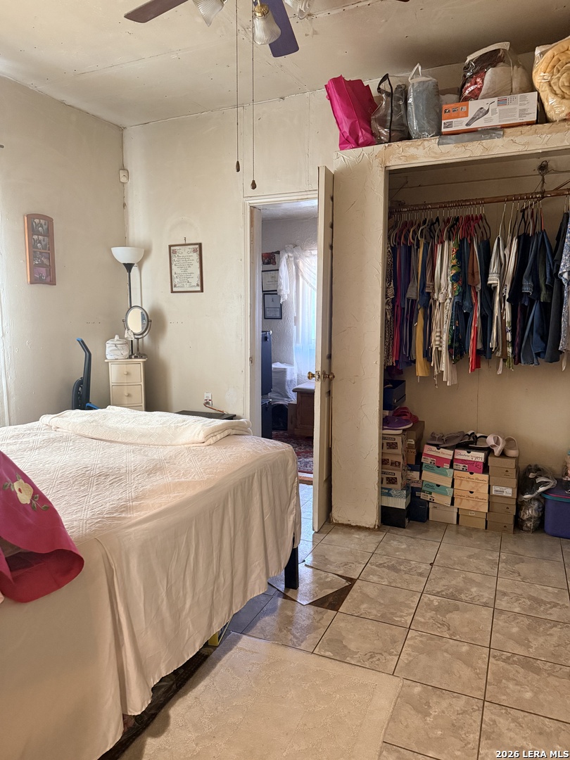 735 W Hollywood Avenue San Antonio TX 78212