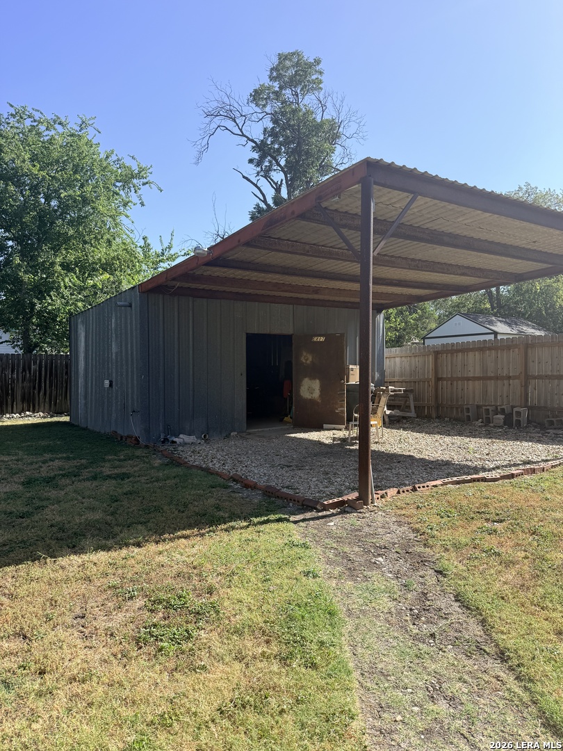 735 W Hollywood Avenue San Antonio TX 78212