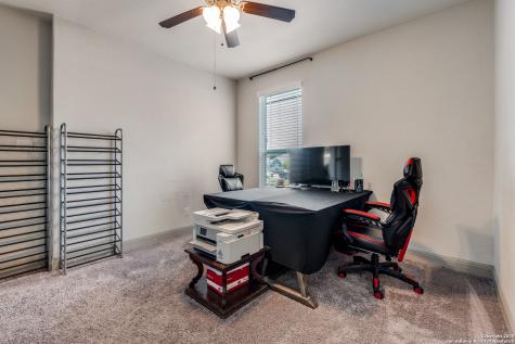 8207 Garden Arbor San Antonio TX 78266
