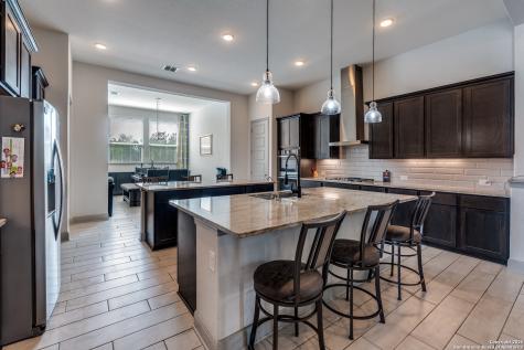8207 Garden Arbor San Antonio TX 78266
