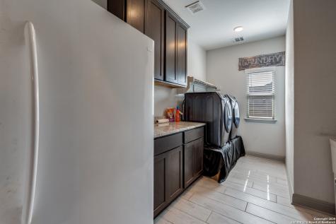 8207 Garden Arbor San Antonio TX 78266
