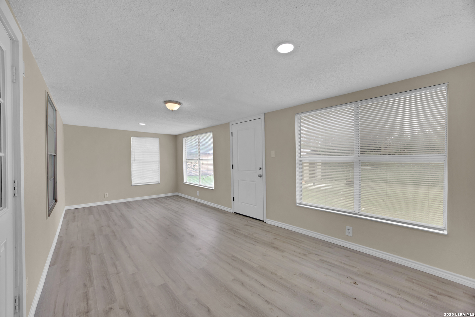 4351 Sun Gate Street San Antonio TX 78217