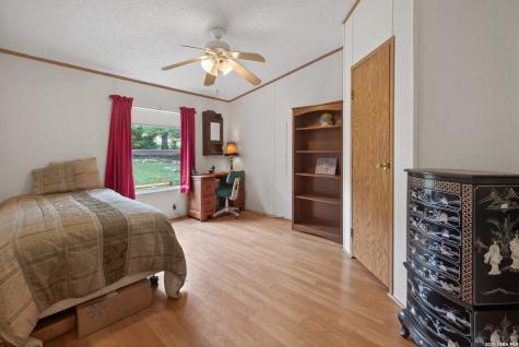136 Jeanette Canyon Lake TX 78133