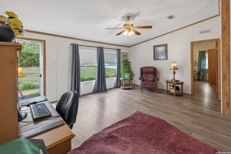 136 Jeanette Canyon Lake TX 78133