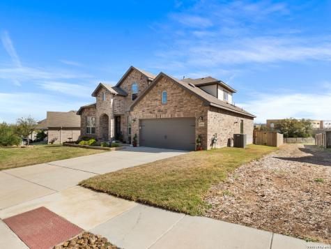28936 Bucking Bull Fair Oaks Ranch TX 78015