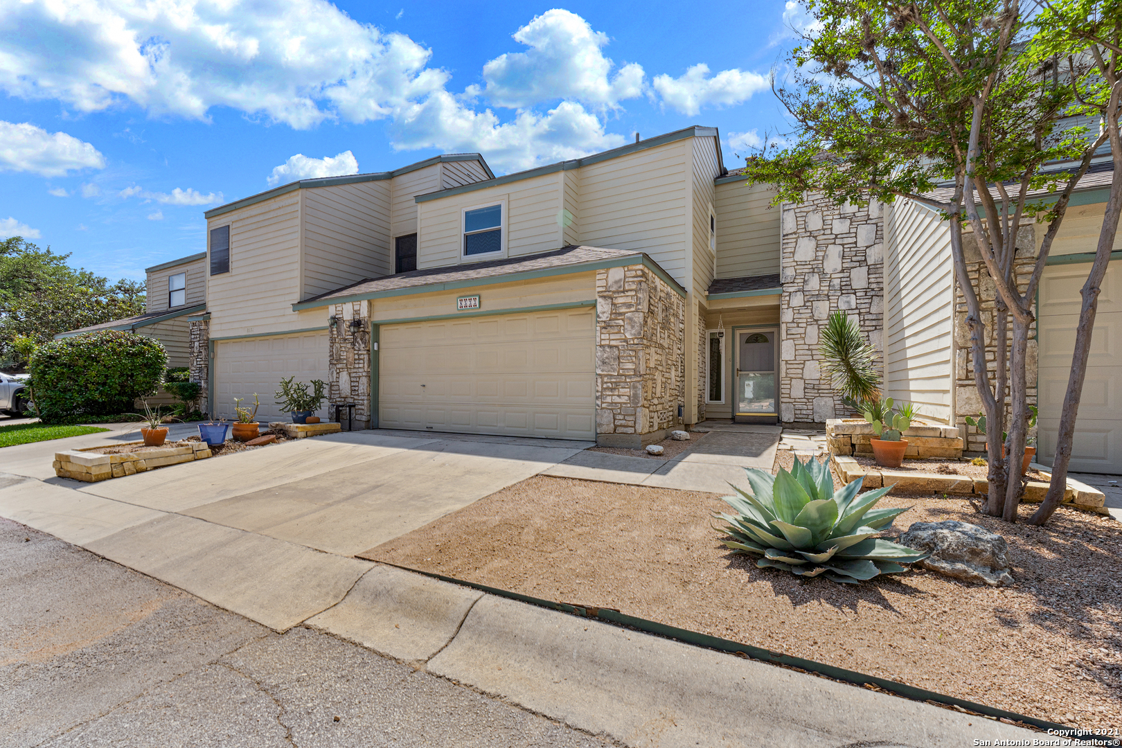 8533 Echo Creek Lane San Antonio TX 78240