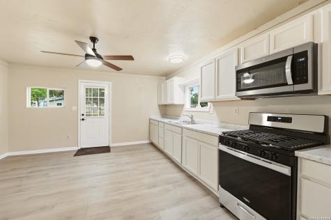 715 W Vestal Place San Antonio TX 78221