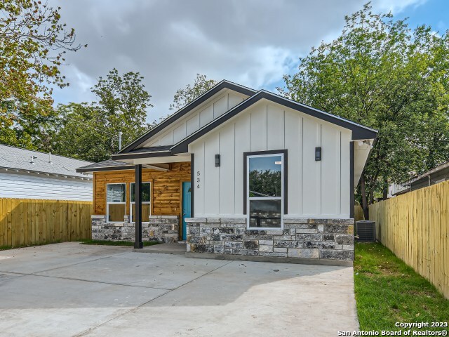 534 Alta Sita Street San Antonio TX 78237
