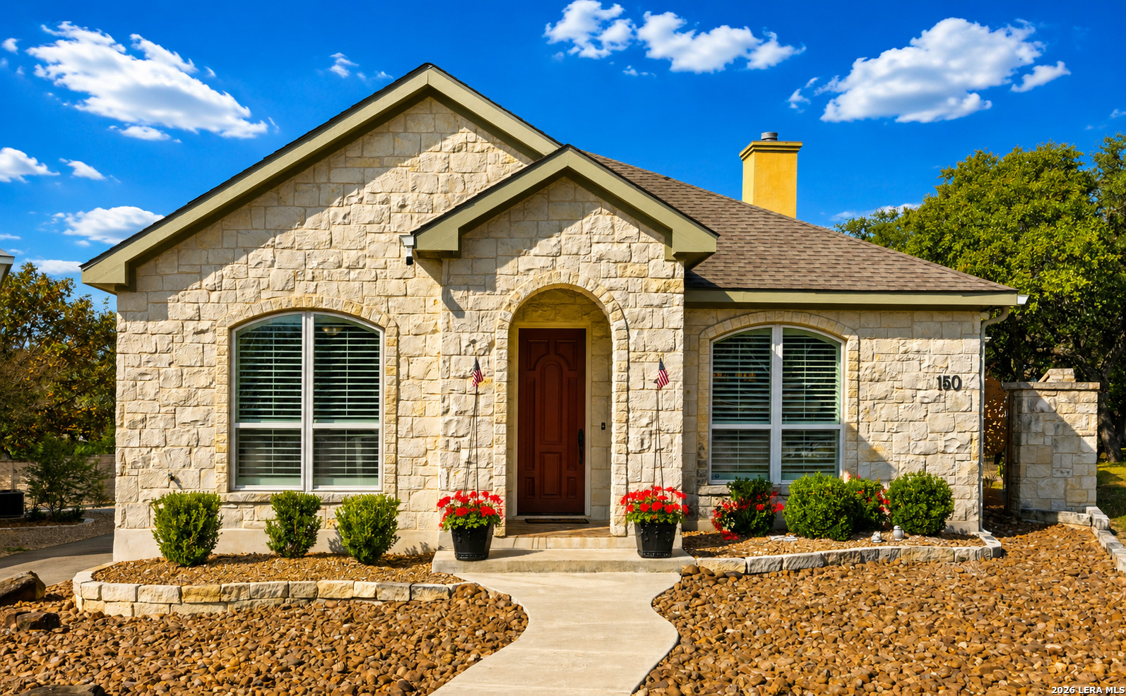 150 E St Andrews Loop Kerrville TX 78028