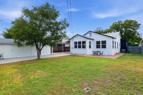 2410 W Mistletoe San Antonio TX 78228