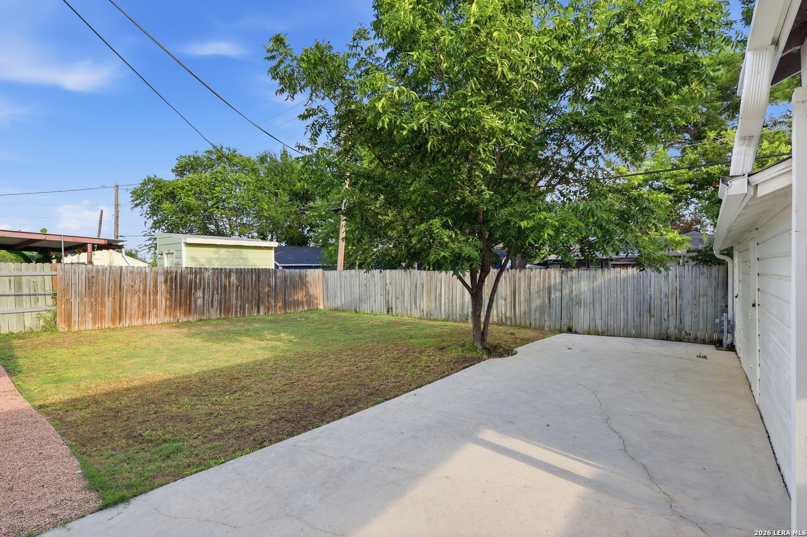 2410 W Mistletoe San Antonio TX 78228