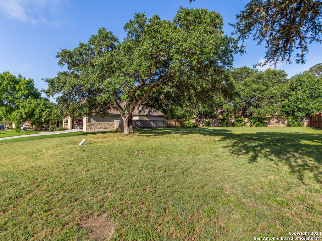 218 Lone Tree Boerne TX 78006