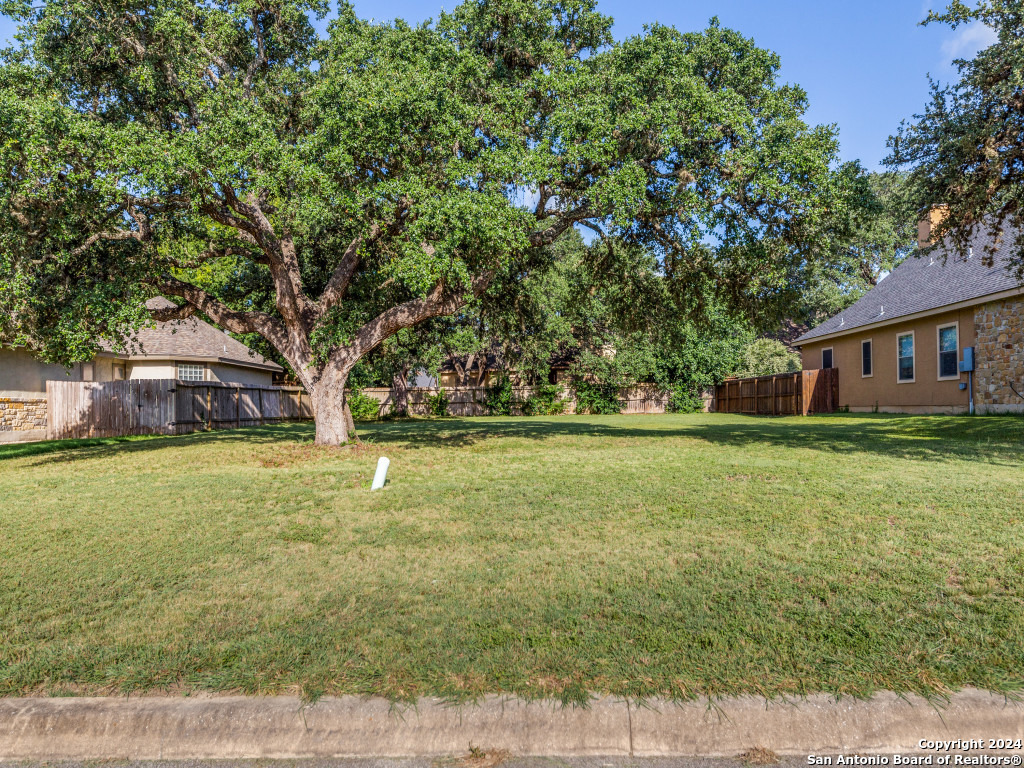 218 Lone Tree Boerne TX 78006