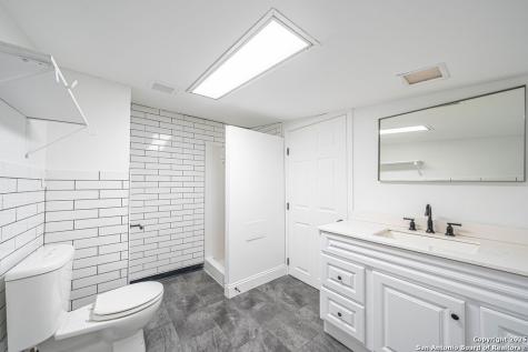 451 Anton San Antonio TX 78223