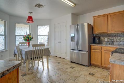 9402 Everton San Antonio TX 78245