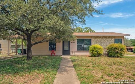 4135 King Krest Drive San Antonio TX 78219