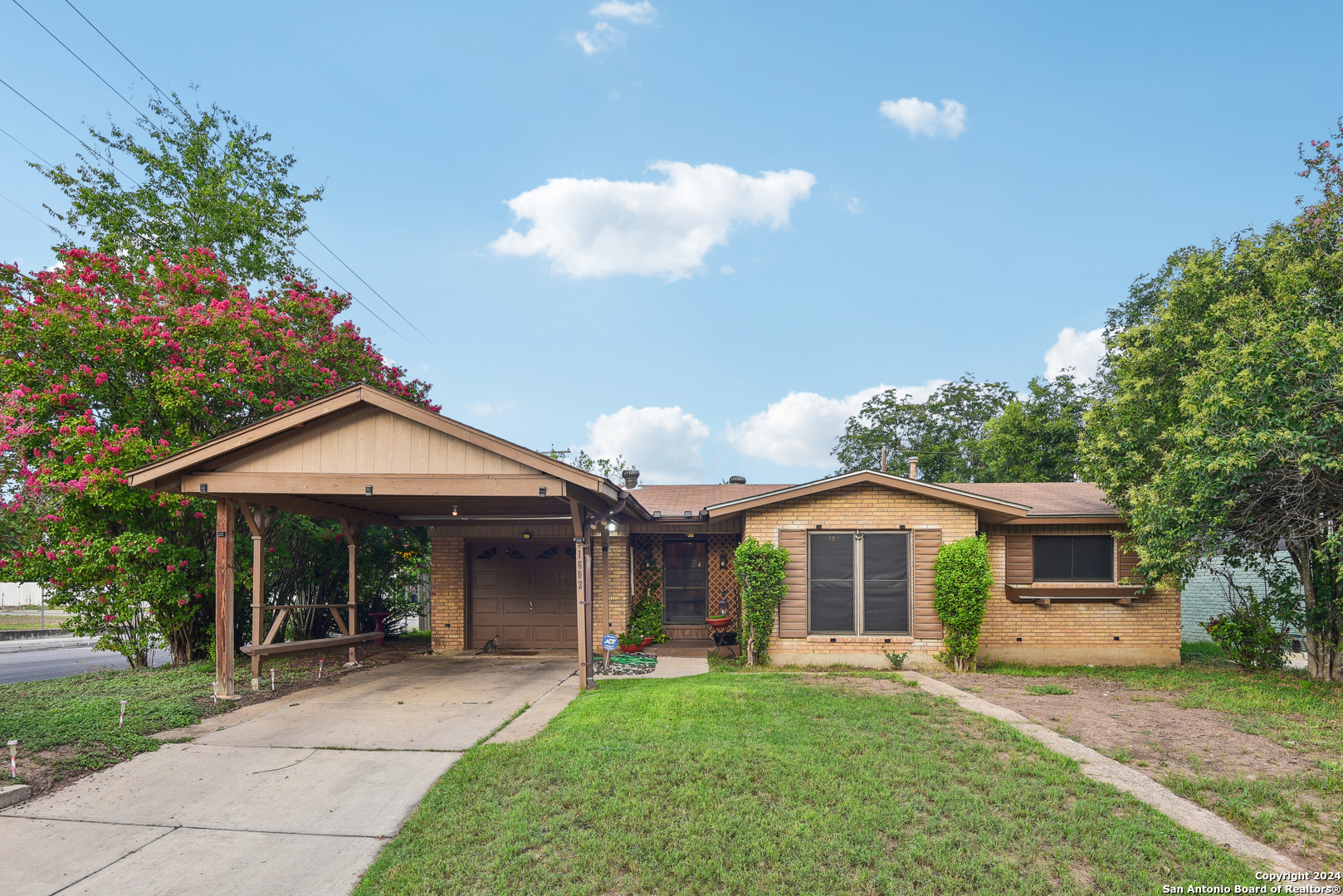 1602 Lone Oak Avenue San Antonio TX 78220