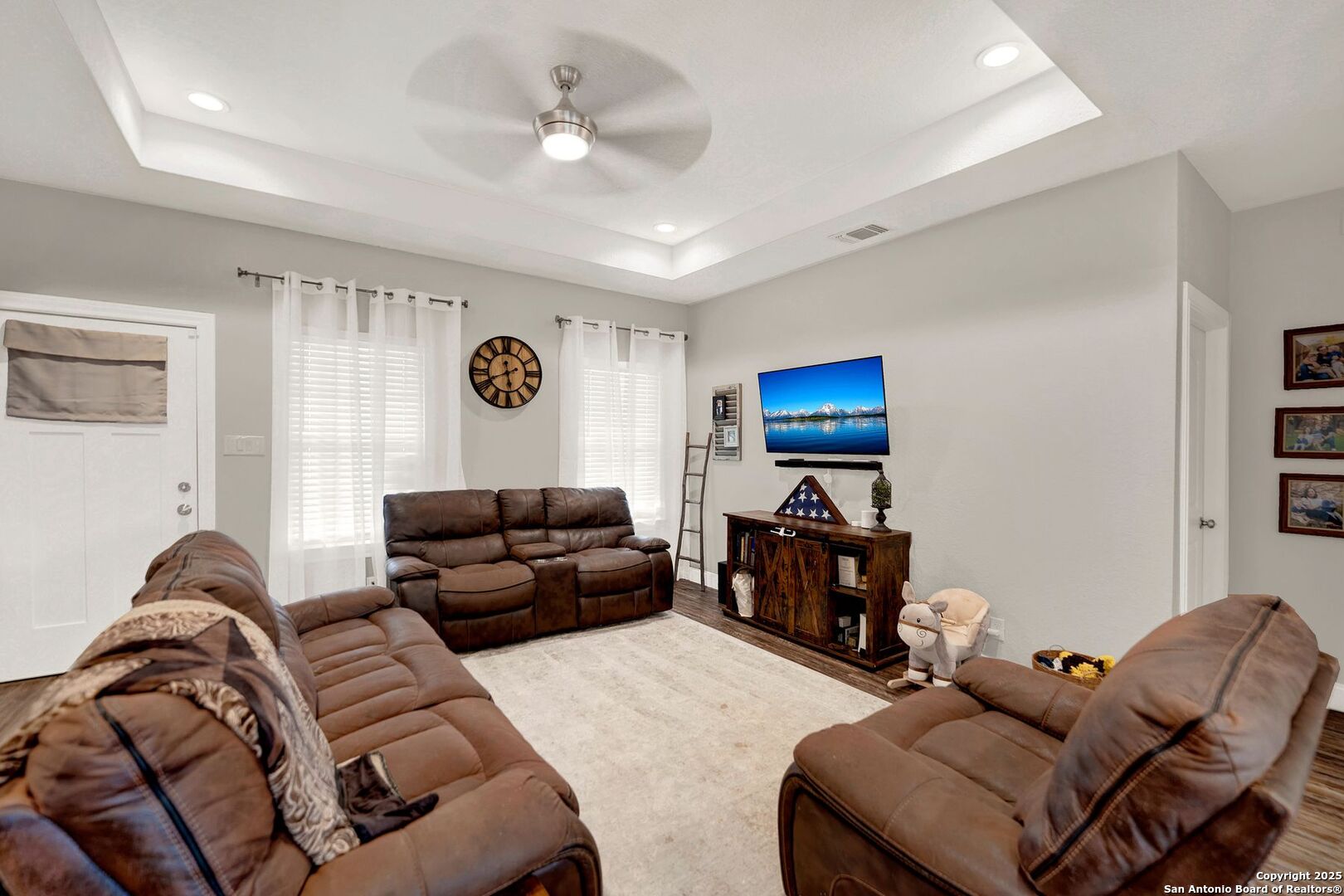 1301 Avenue H Hondo TX 78861