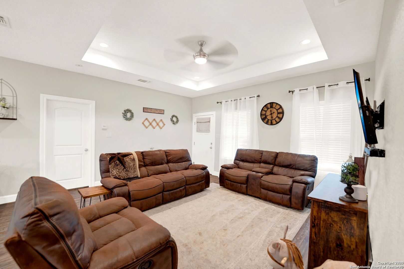 1301 Avenue H Hondo TX 78861