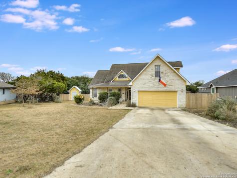 11 Elmwood Circle Wimberley TX 78676