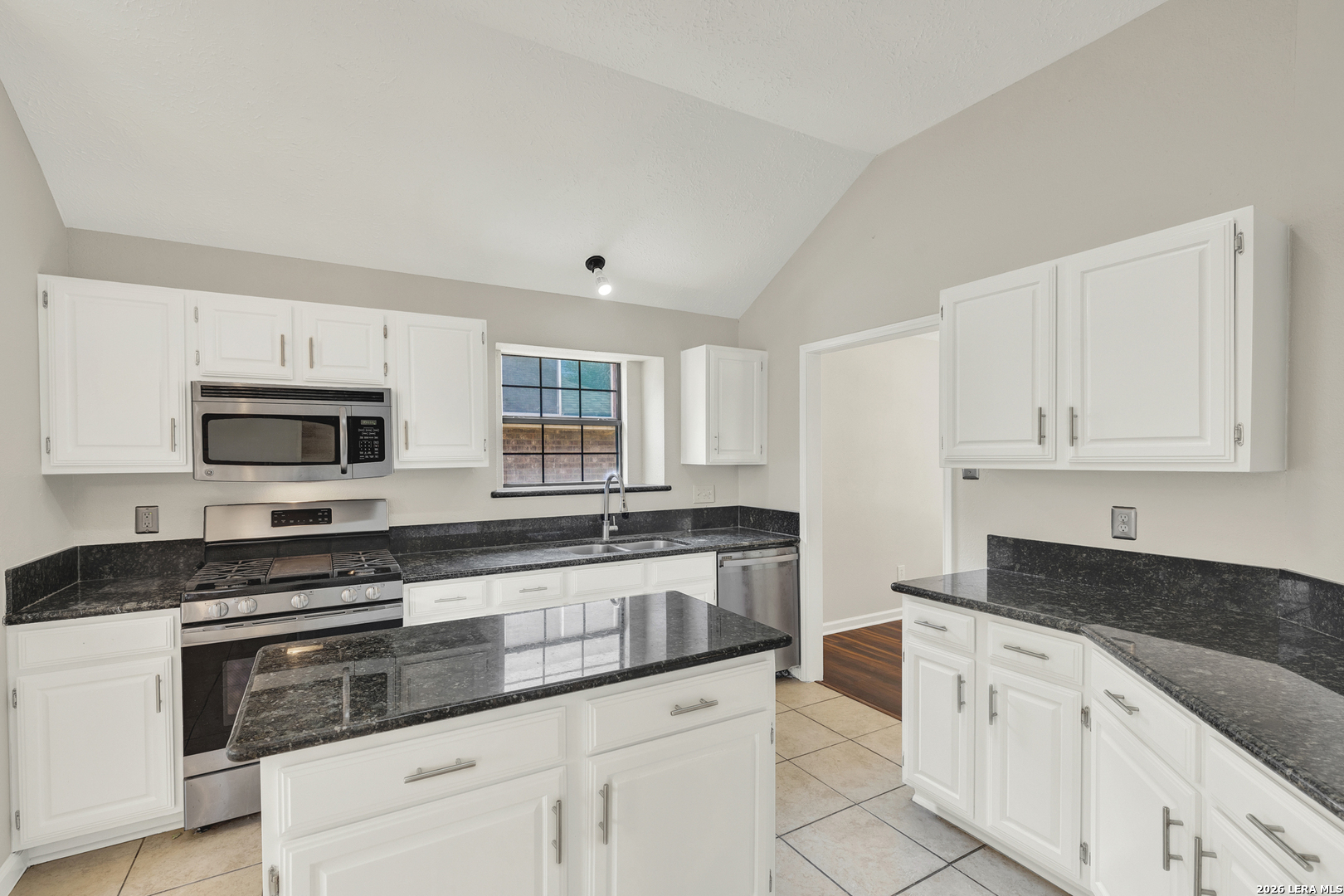 14639 Highland Ridge San Antonio TX 78233