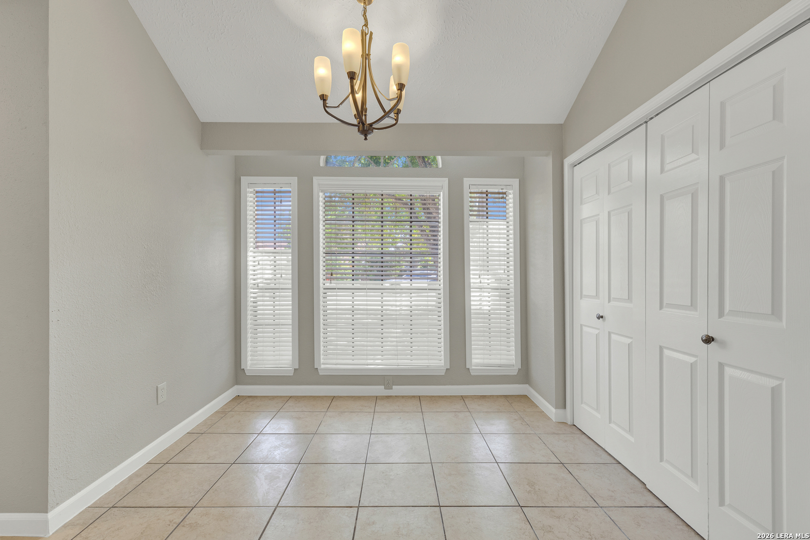 14639 Highland Ridge San Antonio TX 78233
