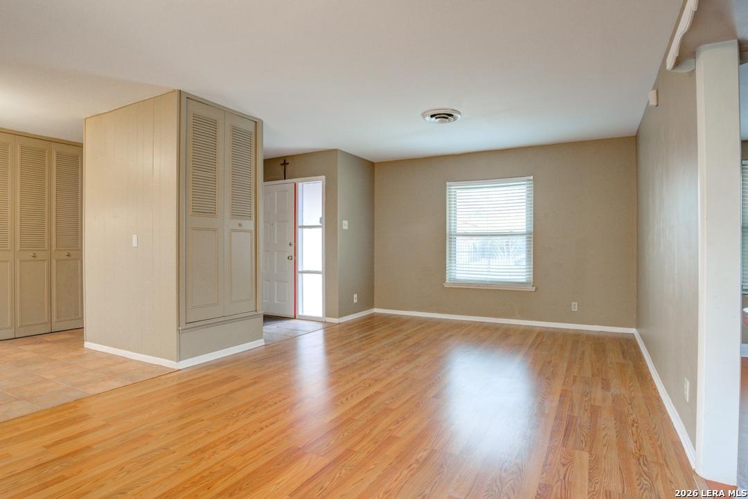 5911 Shoreview Place San Antonio TX 78242
