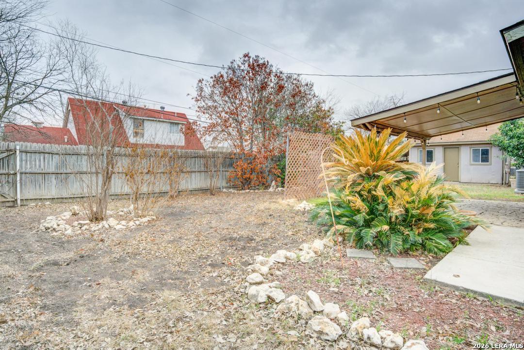 5911 Shoreview Place San Antonio TX 78242