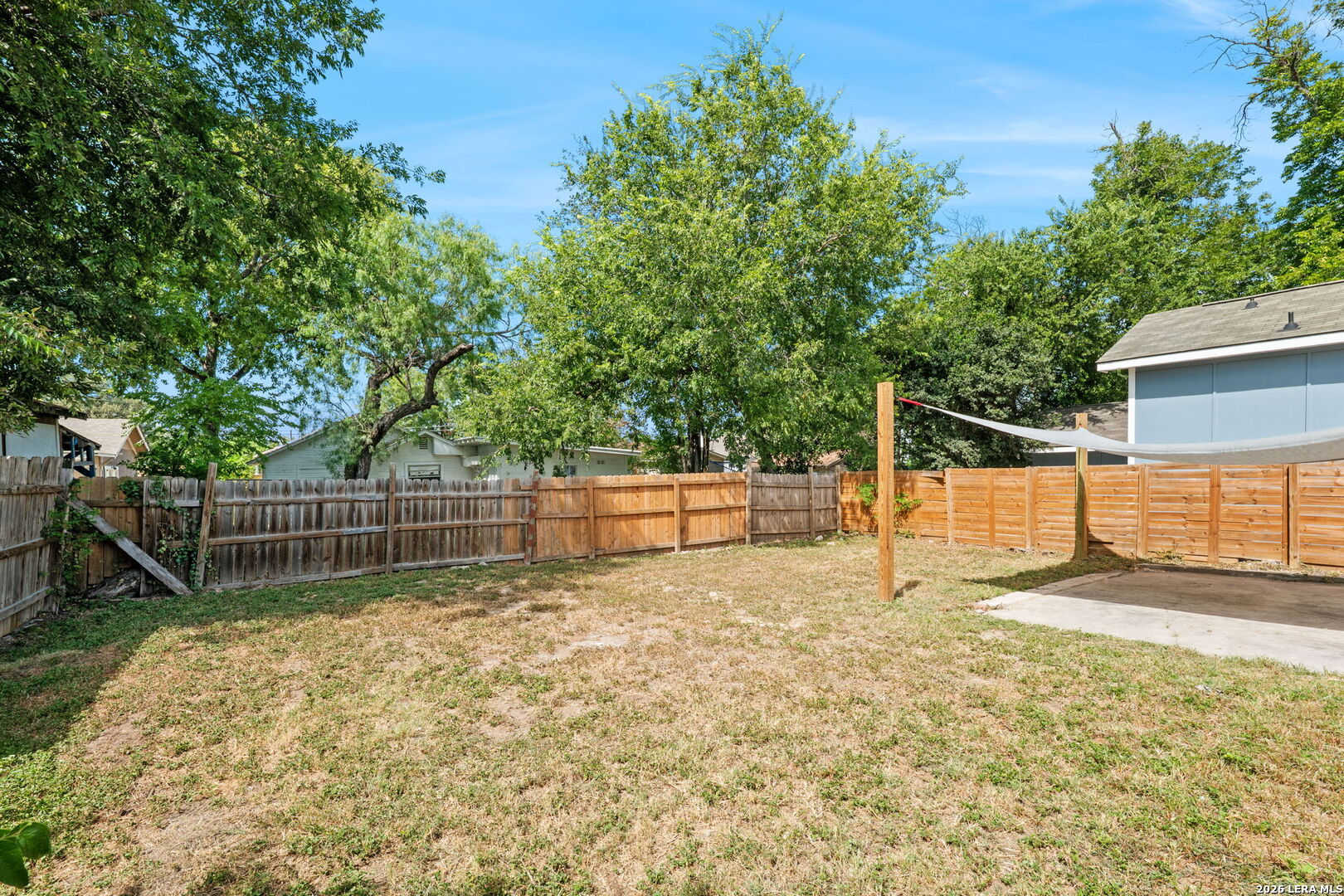 2727 E Houston Street San Antonio TX 78202