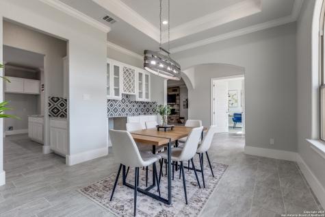 252 Venado Oaks Castroville TX 78009