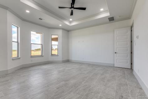 252 Venado Oaks Castroville TX 78009