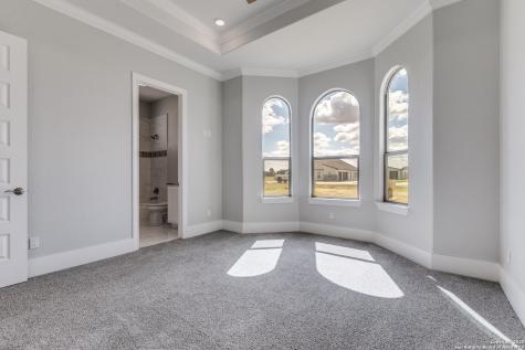 252 Venado Oaks Castroville TX 78009