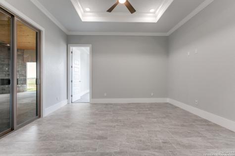 252 Venado Oaks Castroville TX 78009