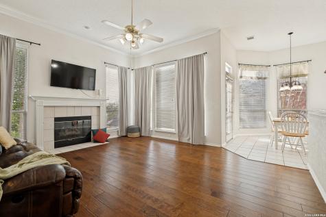 19534 Mill Oak San Antonio TX 78258