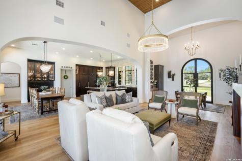 273 Vaquero Pass Boerne TX 78006